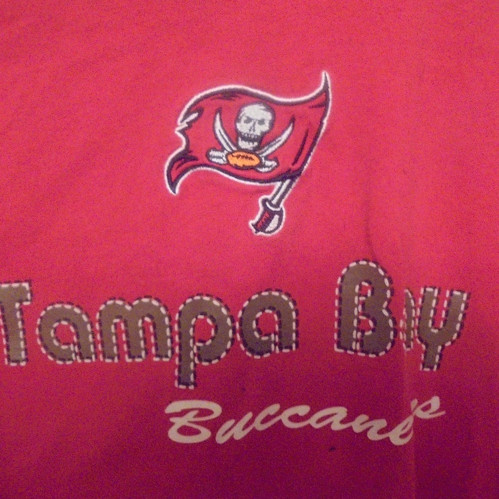 Tampa Bay Buccaneers M 10-12 LS Tee